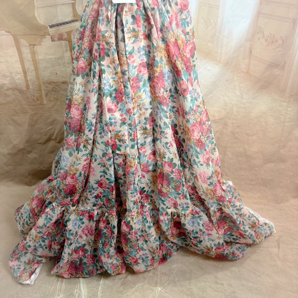 NEW Selkie Nightcap Romance Novel Floral Off-Shoulder Dress - Picture 11 of 16